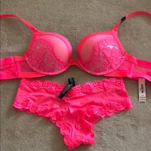 Matching bra and underwear set